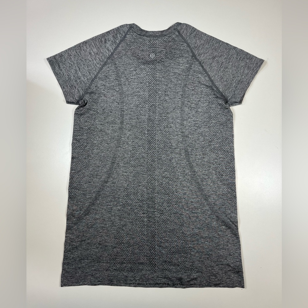 Lululemon Swiftly Tech Short Sleeve Shirt Grey Women’s Size 8 - Picture 4 of 6